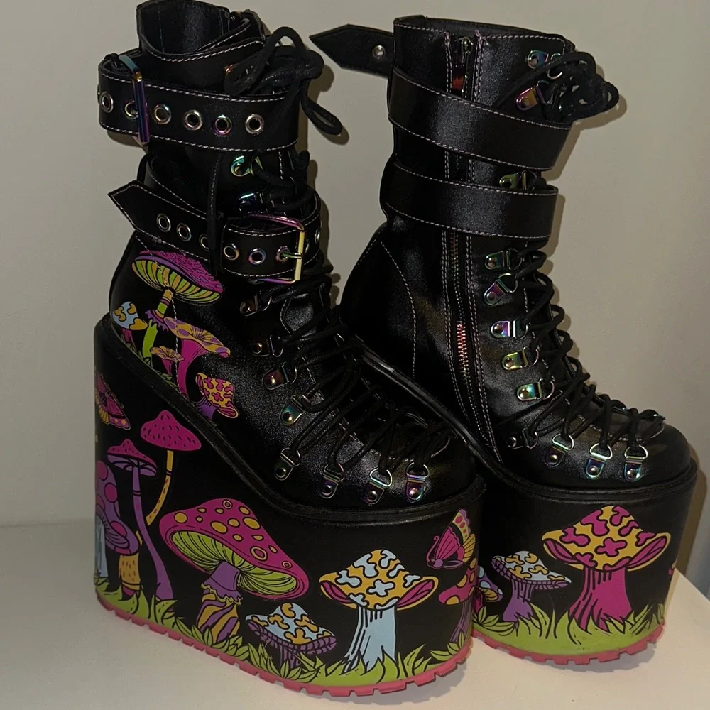 Current Mood PSYCHEDELIC FAIRYTALE DOUBLE STACK TRAITOR BOOTS